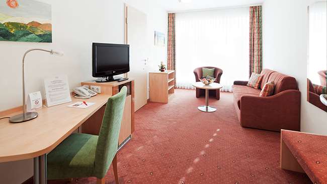 Guest room