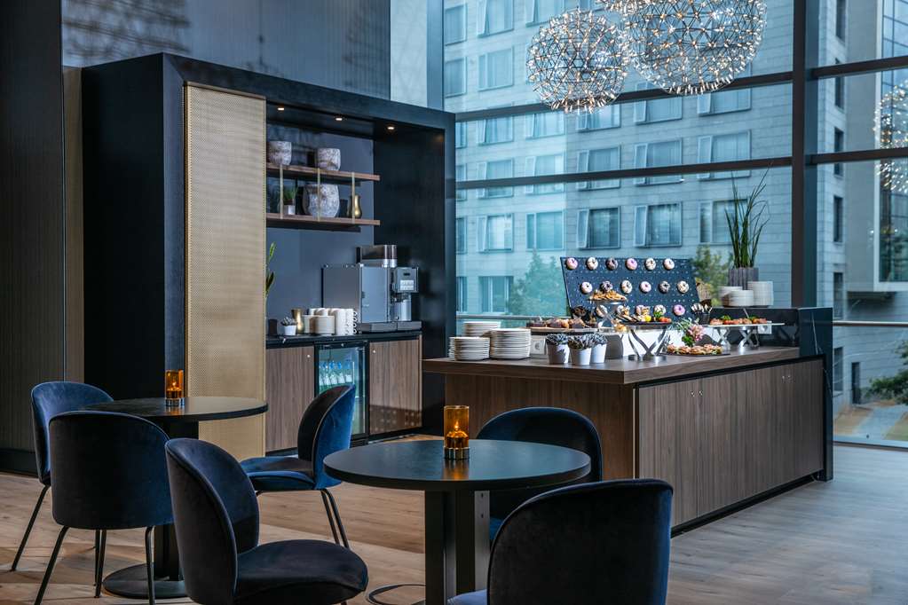 Breakout area