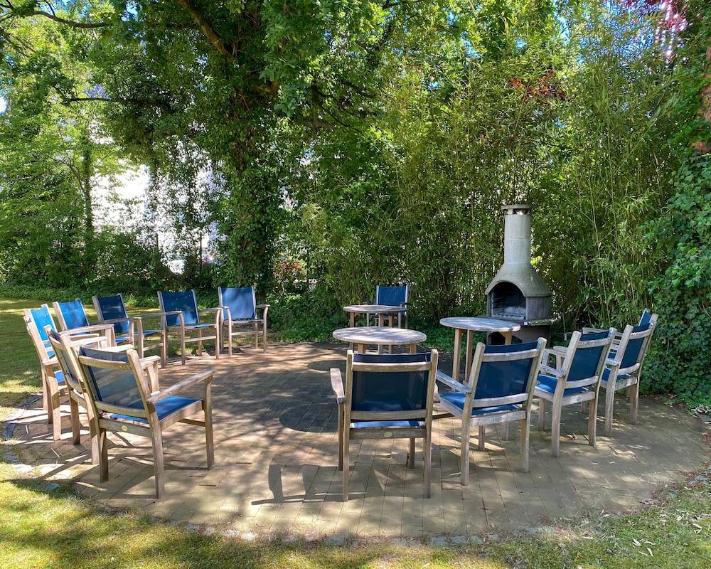 BBQ/picnic area