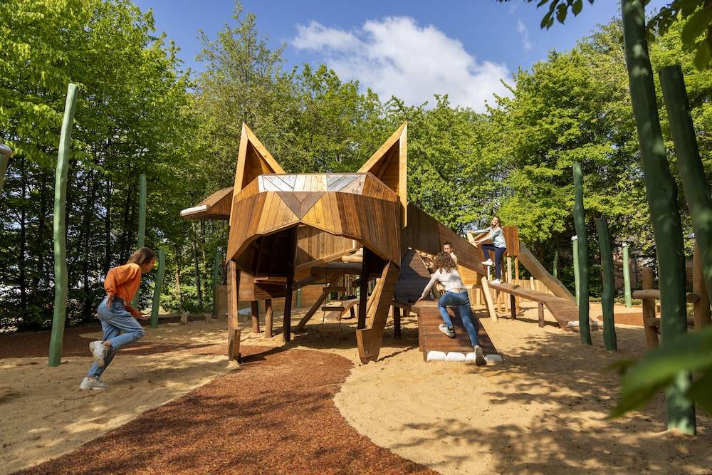 Children's play area - outdoor
