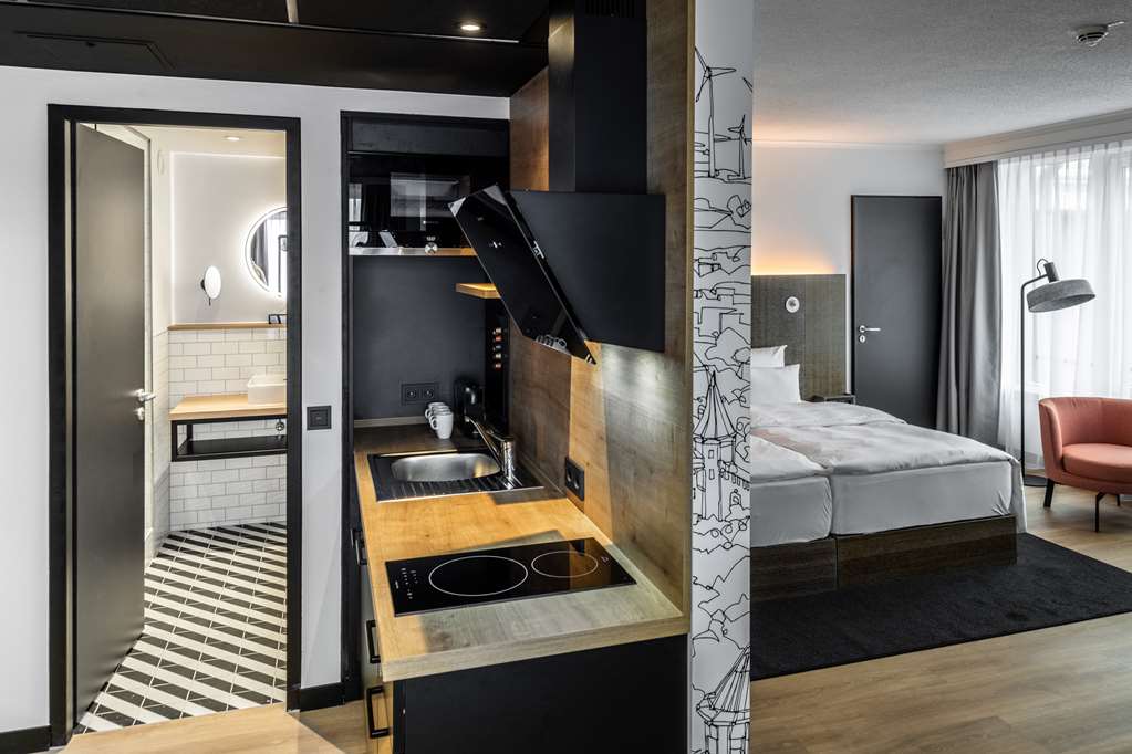Studio Apartment