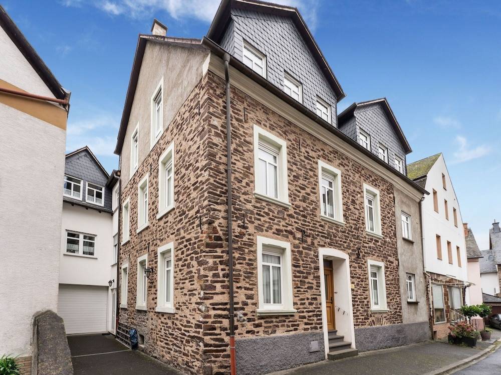 Home for 5 Persons in 1350 Year Old Mosel Town