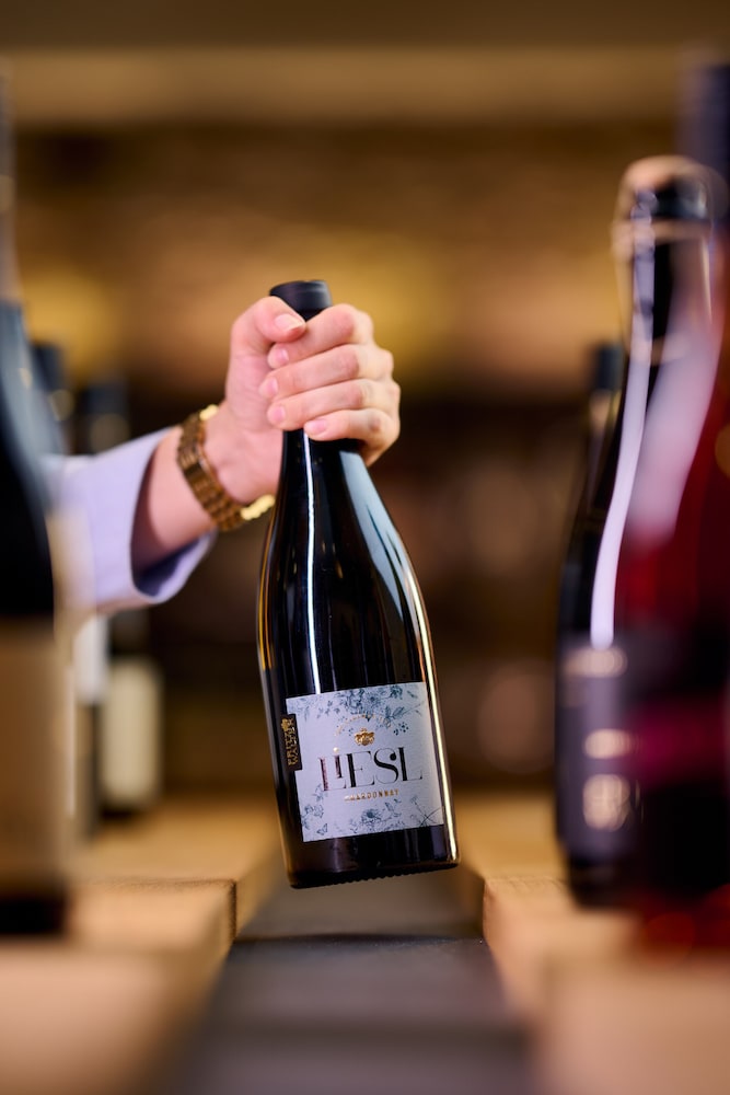 Tasting room