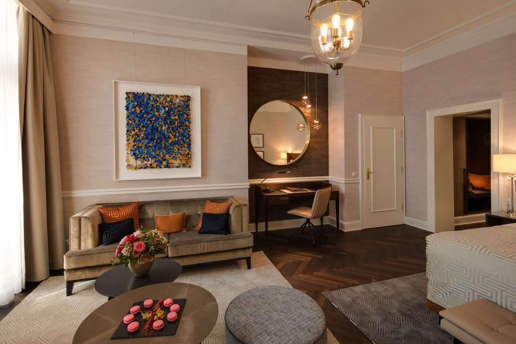 Steigenberger Parkhotel, Düsseldorf - Grand Deluxe room
