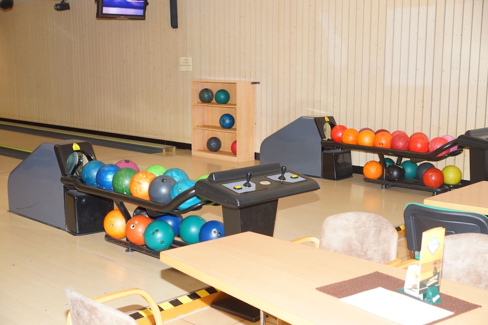 Bowling