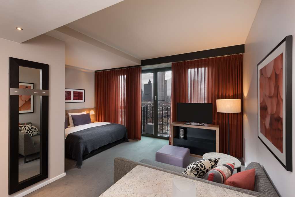 adina apartment hotel frankfurt neue oper studio room bedroom lounge room