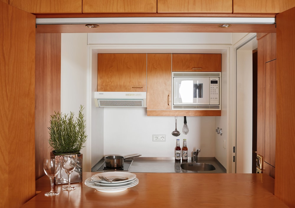 Private kitchenette