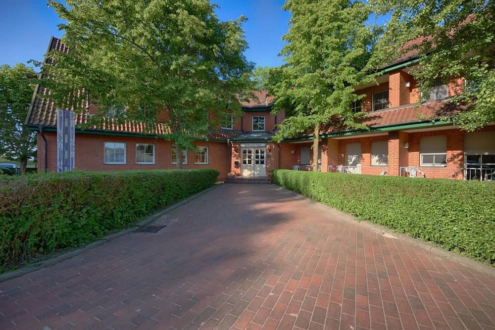Hotel & Gasthof Zur Linde