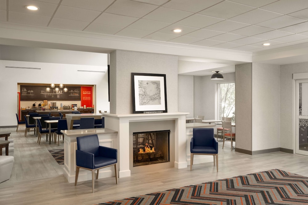 Hampton Inn & Suites Cape Cod West Yarmouth - photo 3