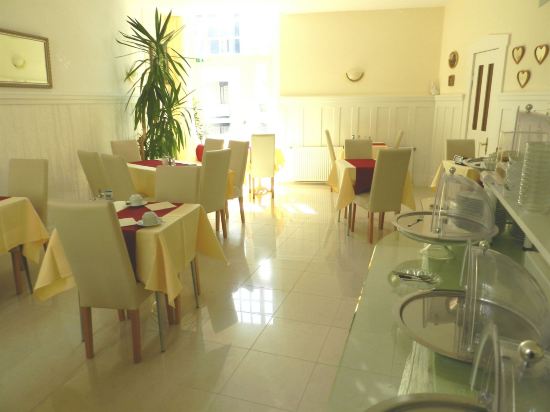 Hotel Interior/Public Areas