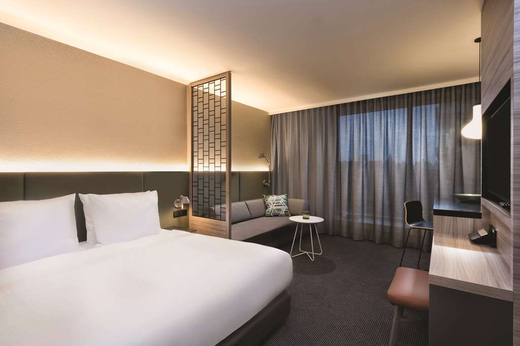 adina apartment hotel hamburg speicherstadt studio bedroom