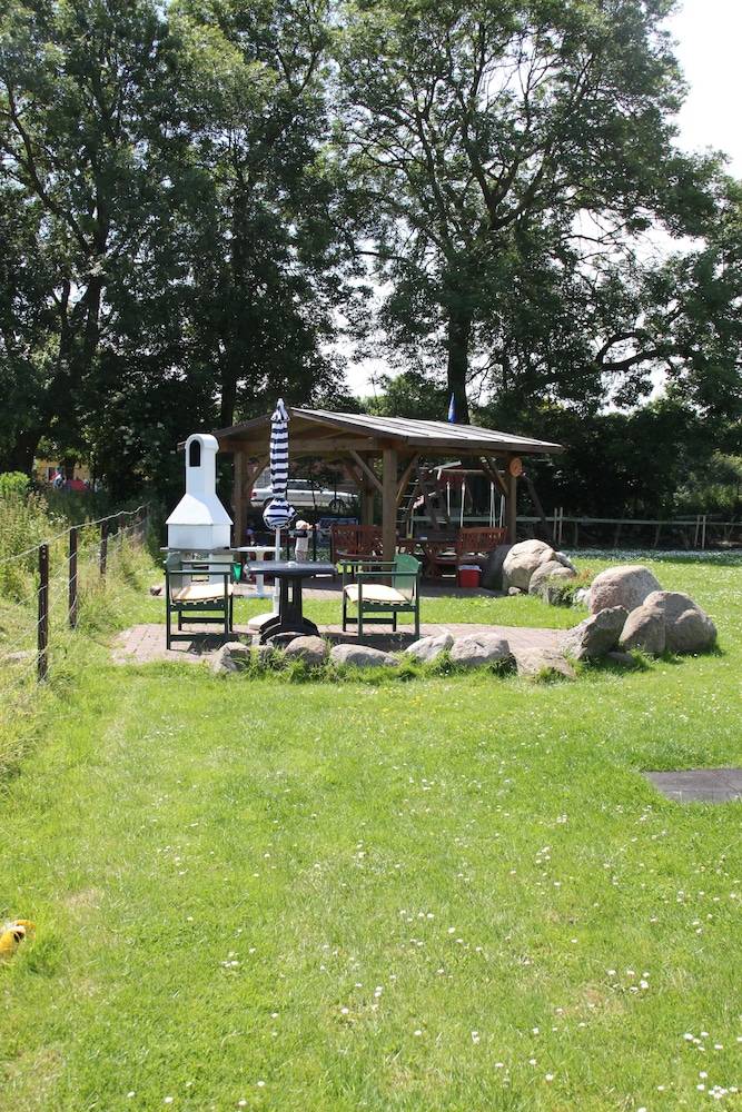 BBQ/picnic area