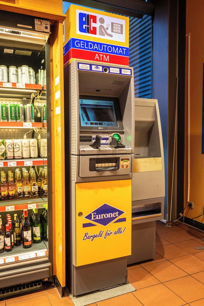 ATM/banking on site