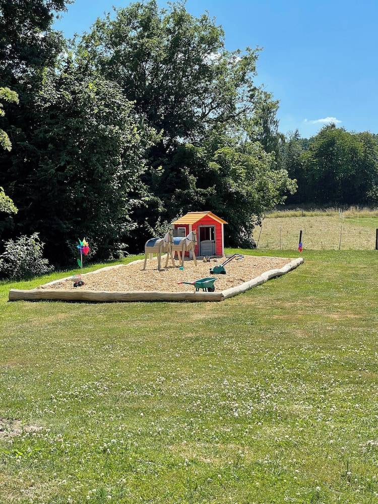 Children's play area - outdoor