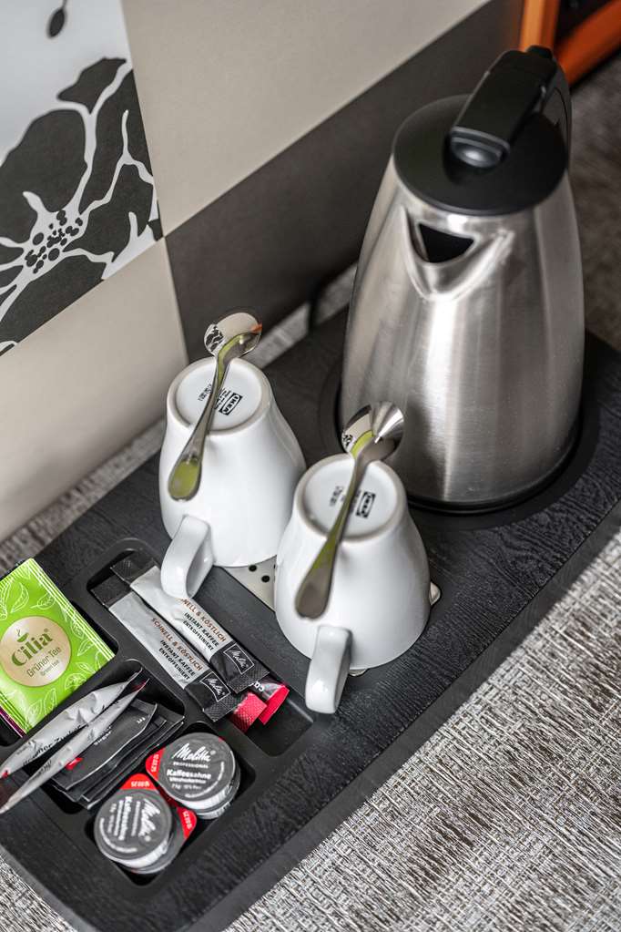 EIS Amenities dpi