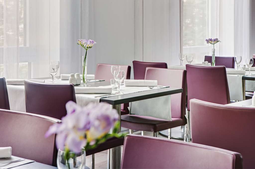 IntercityHotel Rostock, Germany - Restaurant