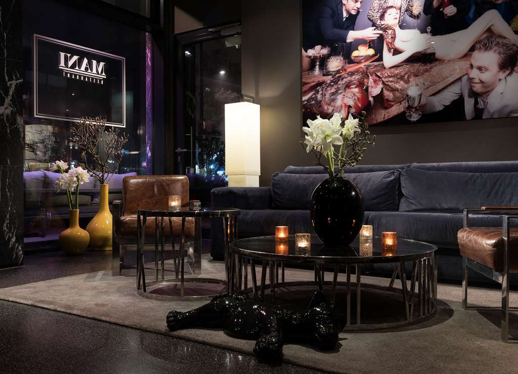 MANI Lobby Lounge vision photos