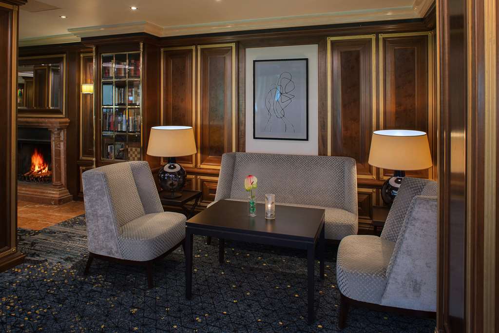 Steigenberger Hotel Der Sonnenhof, Bad Woerishofen, Germany - Bar and Lounge