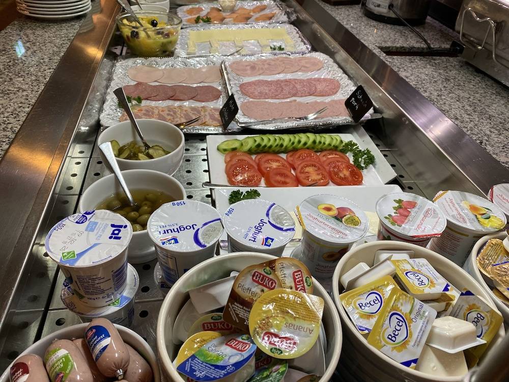 Breakfast buffet