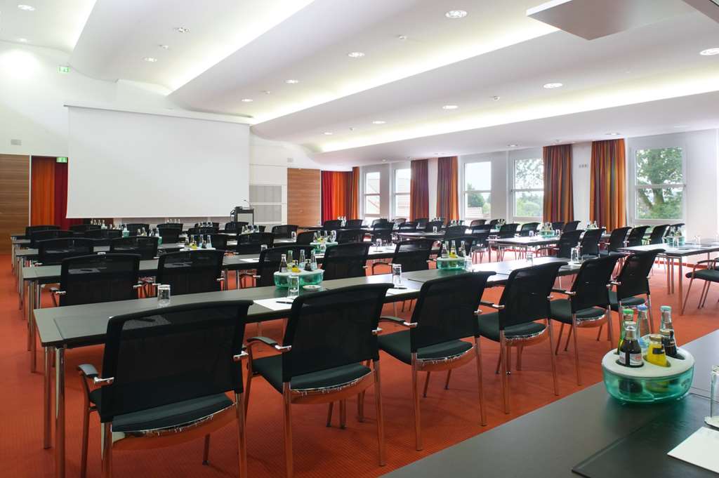 Steigenberger Hotel Der Sonnenhof, Bad Woerishofen, Germany - Meeting Area