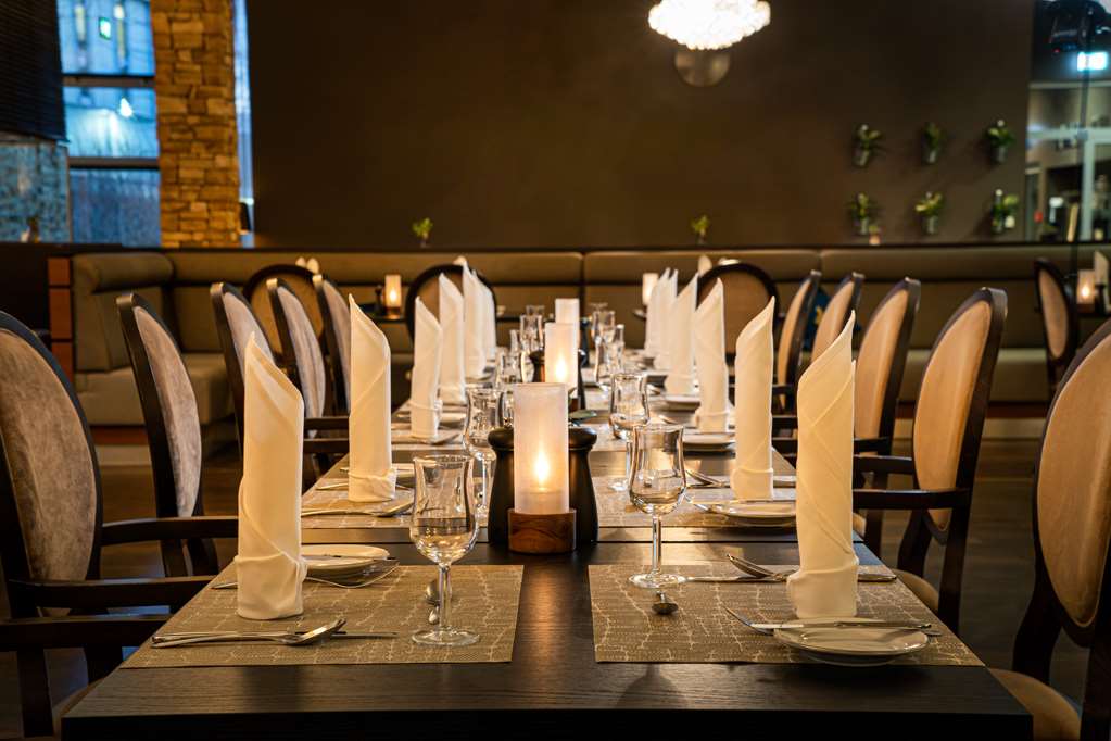 the rilano hotel muenchen restaurant tisch