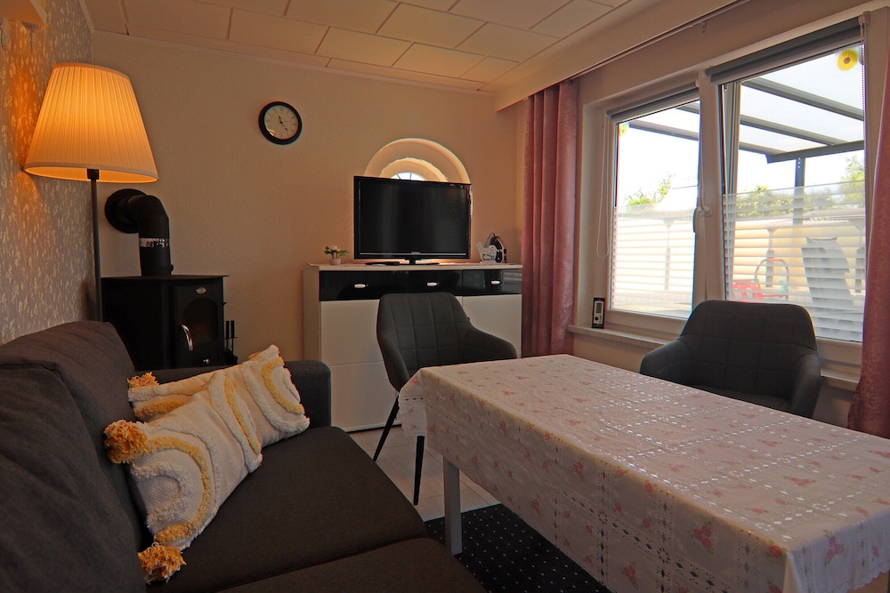Bungalow Near Baltic Sea