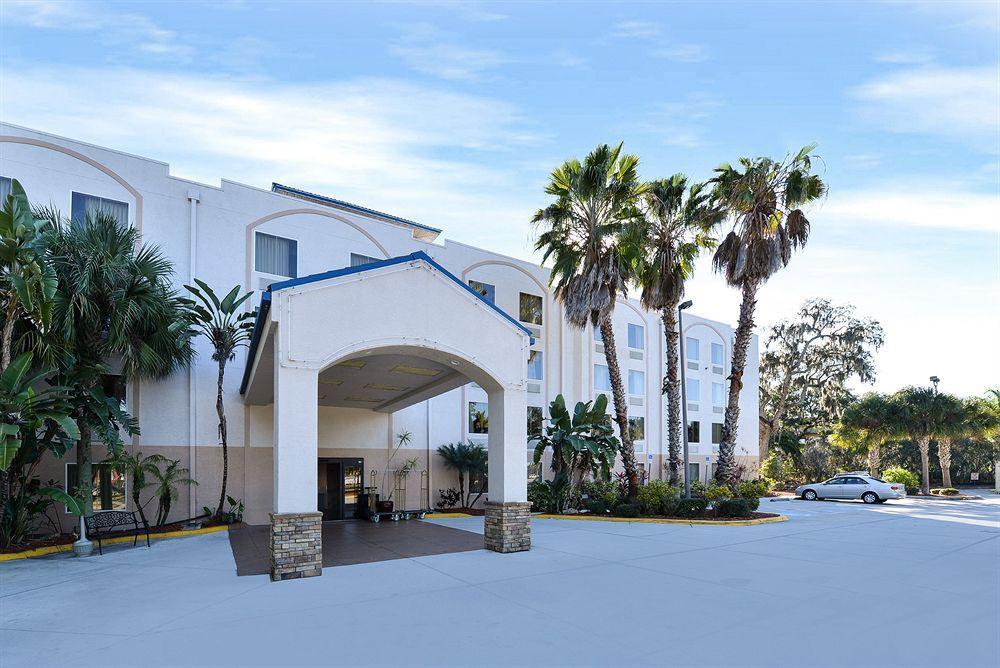 Sleep Inn & Suites Riverfront - photo 3