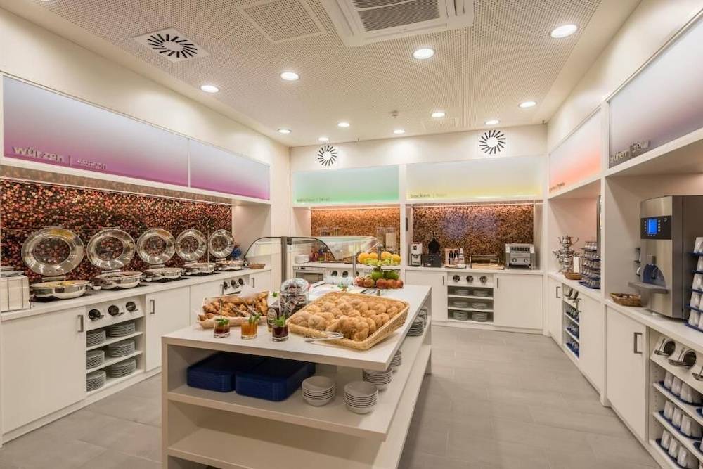 Breakfast buffet
