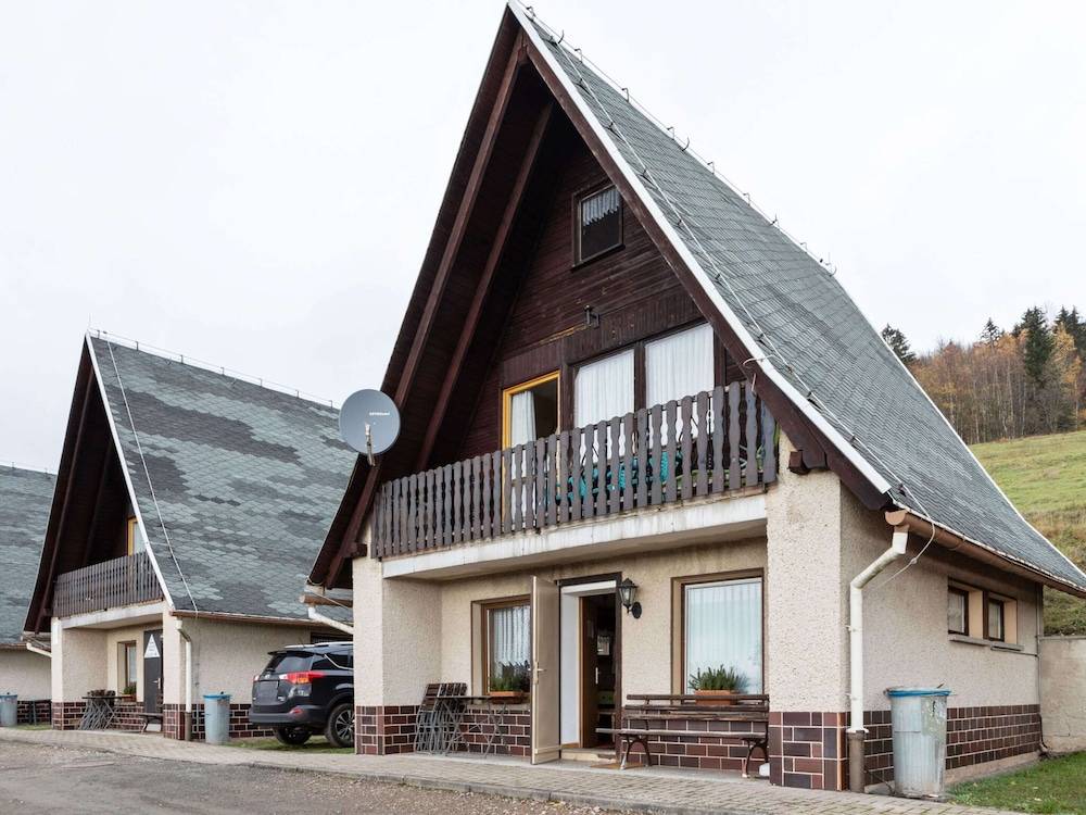 Finnhutte in Trusetal Near Waterfall