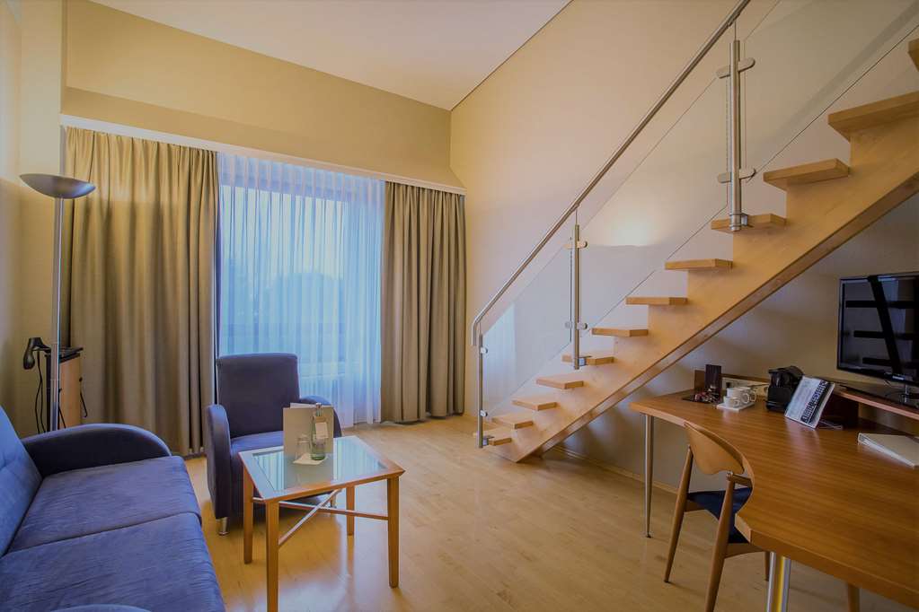 The Rilano Hotel Frankfurt Oberursel Stay Individual Treppe