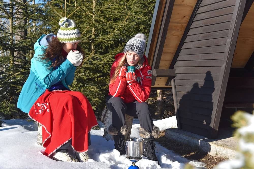 Snow and ski sports