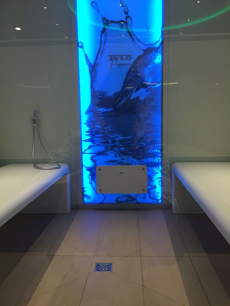 Treatment room