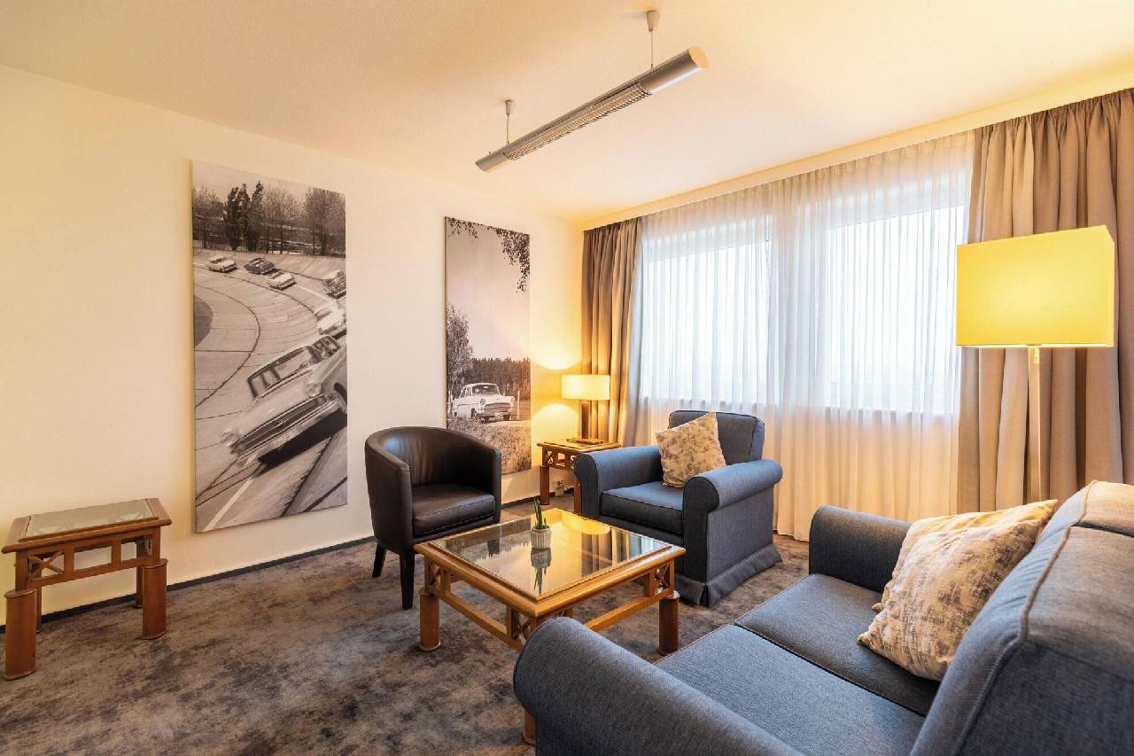 Guest room