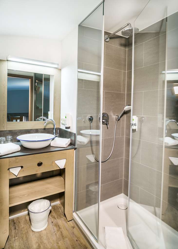 Cocoon Chalet / Cocoon Hauptbahnhof