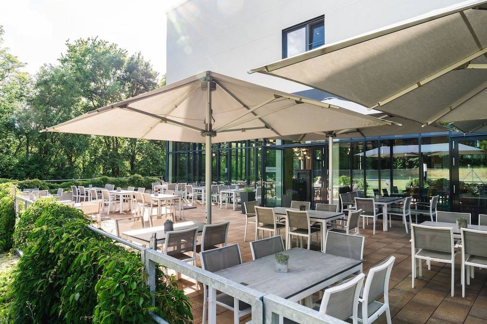 Sundeck
