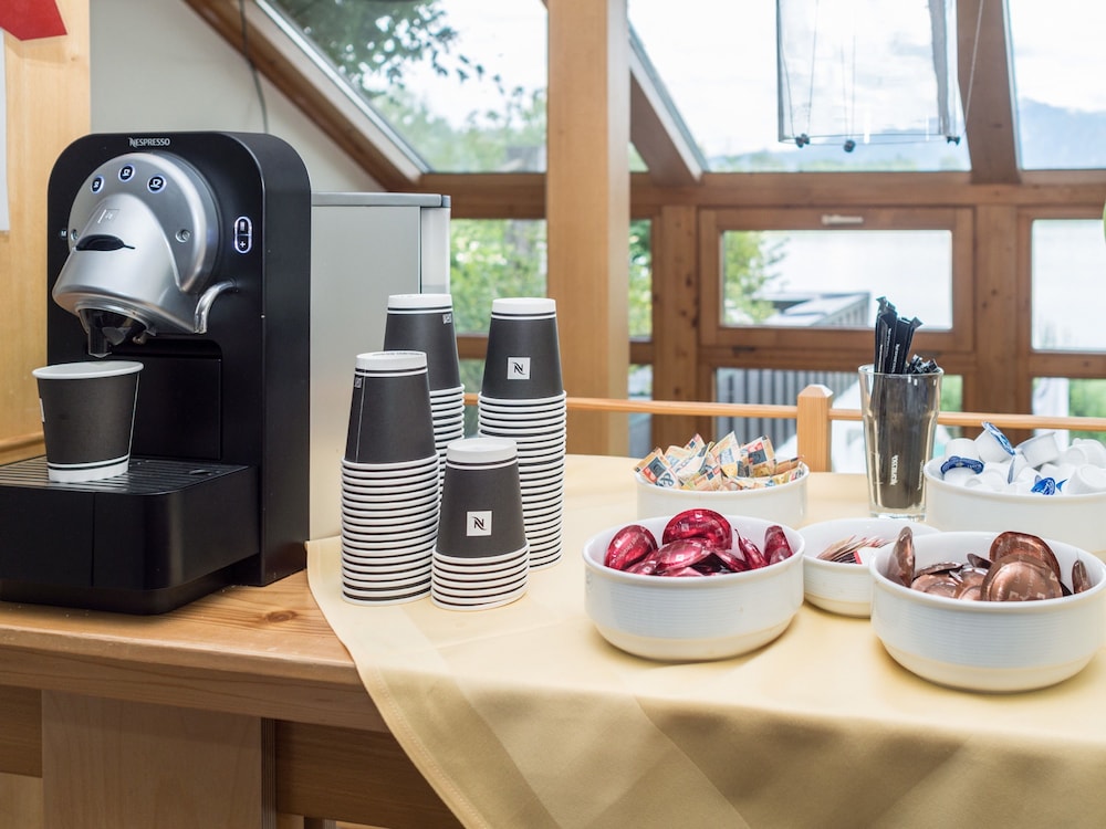 Coffee service