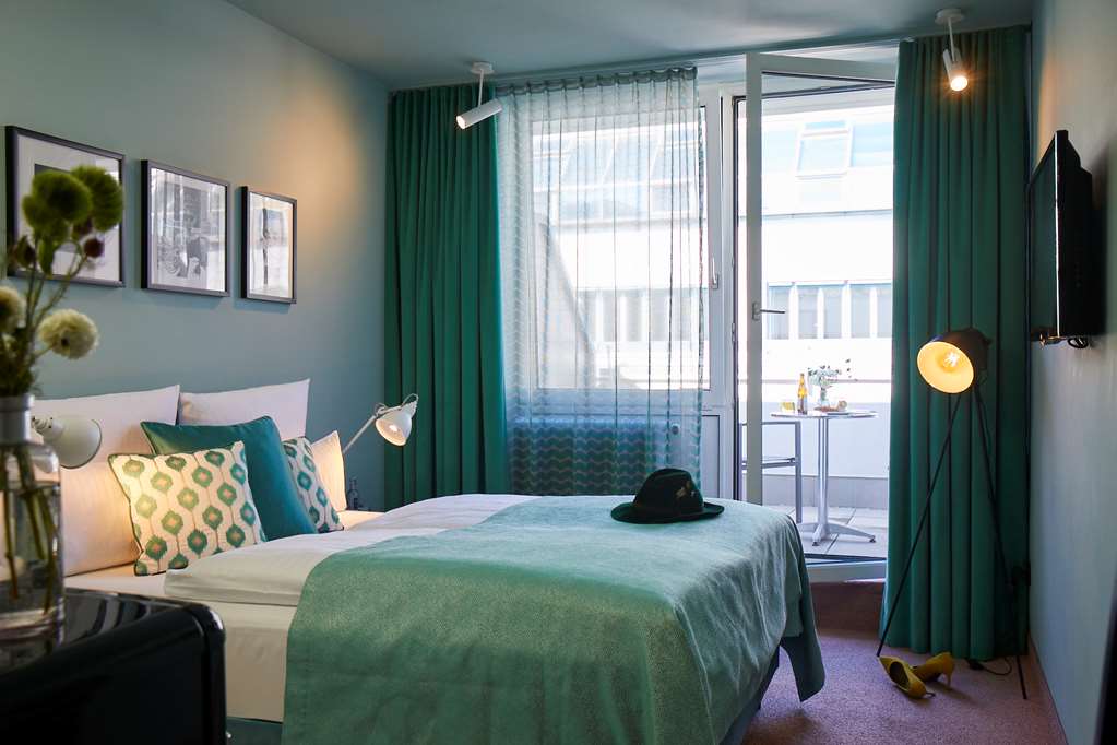 Guestroom Comfort Room