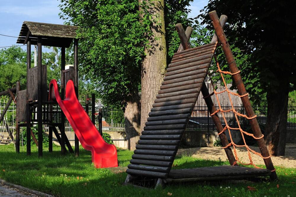 Childrens Play Area - Outdoor