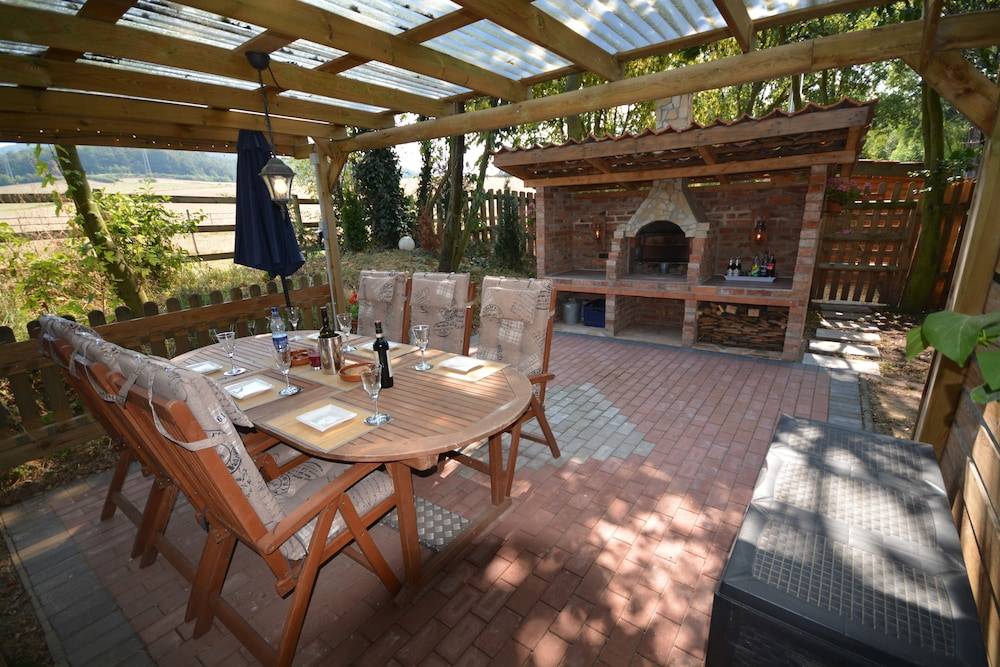 BBQ/picnic area