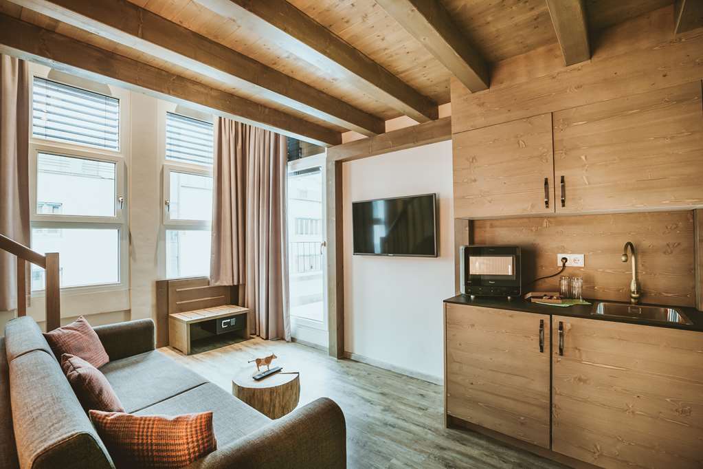 Cocoon Chalet / Cocoon Hauptbahnhof