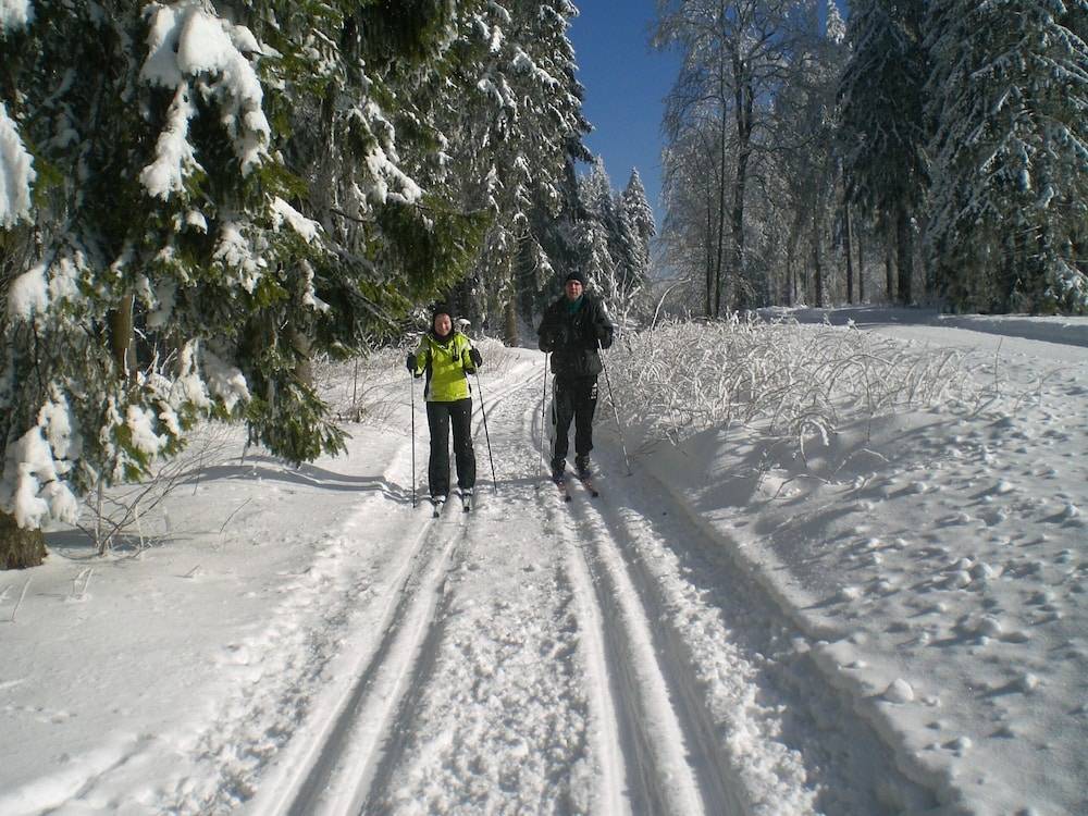 Snow and ski sports