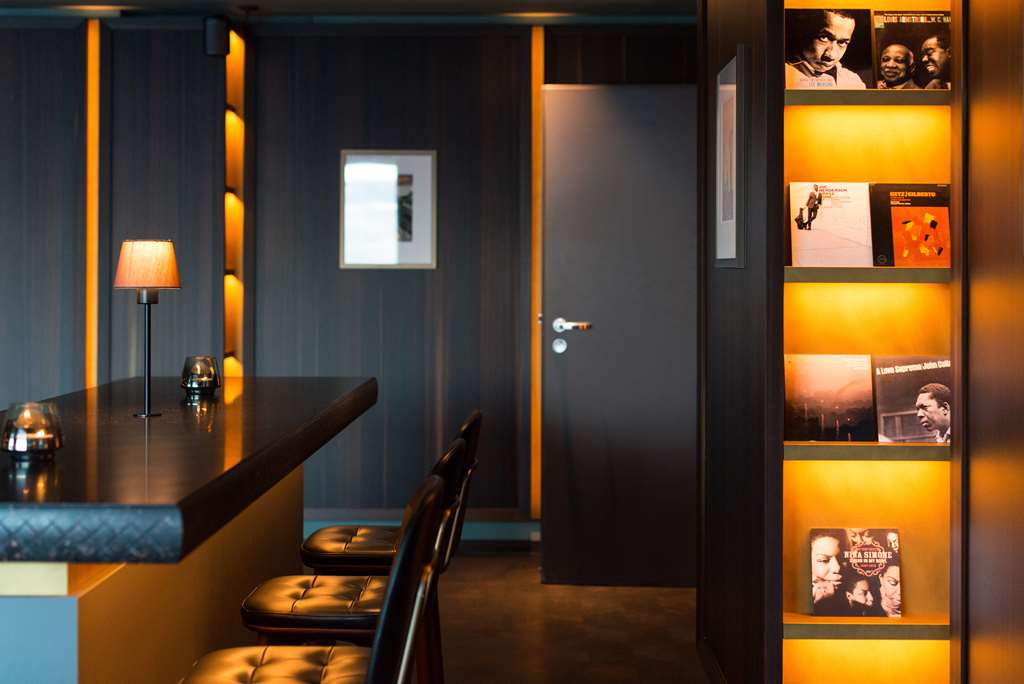 Bar/Lounge