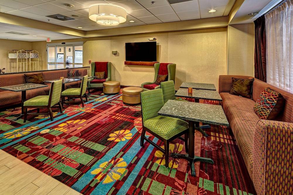 Hampton Inn Manning - photo 4