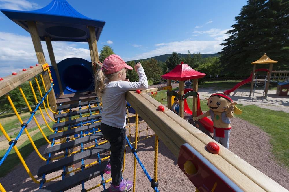 Children's play area - outdoor