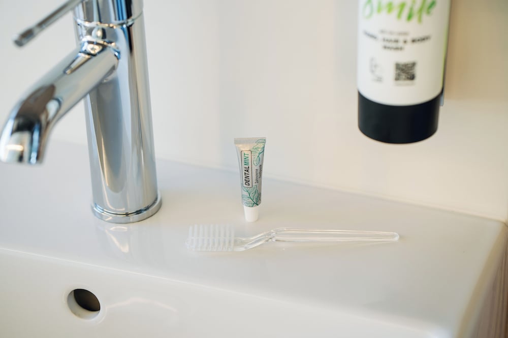 Bathroom amenities