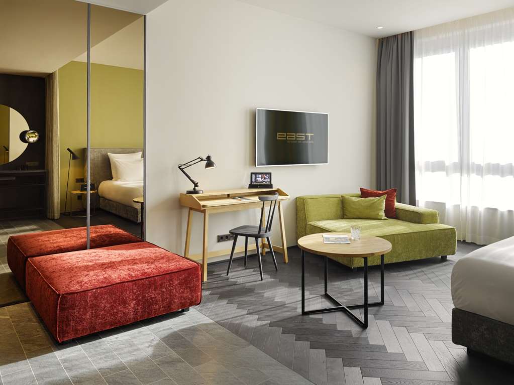 east Hotel Studio