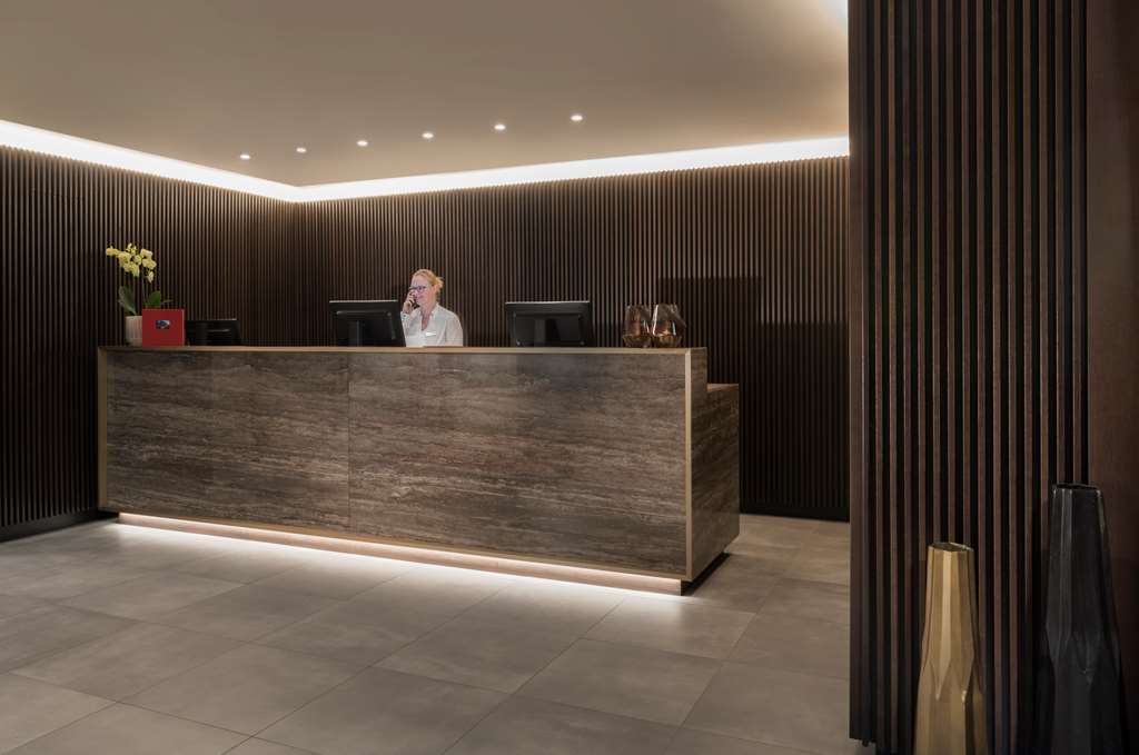 adina apartment hotel leipzig reception