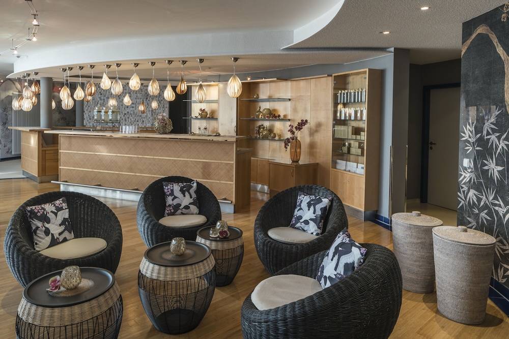 Spa reception