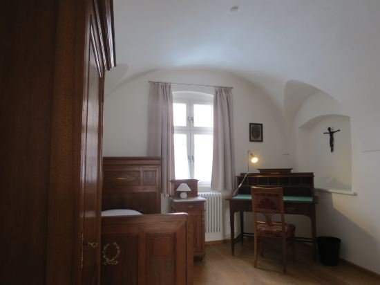 Hotel Interior/Public Areas