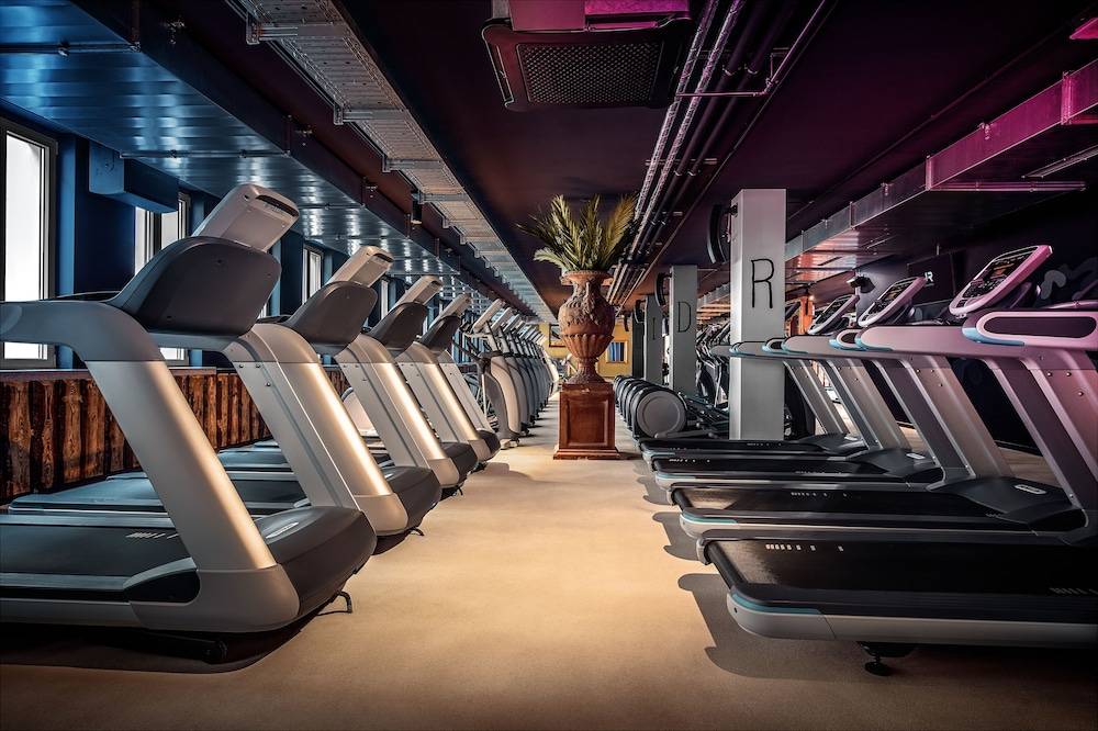 Fitness studio
